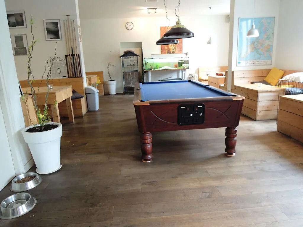 3Be Backpackers Bed & Breakfast Eindhoven Hostel