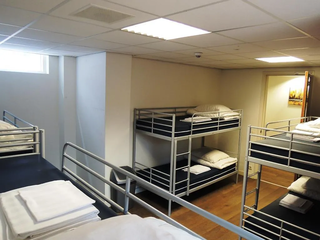 ホステル 3Be Backpackers Bed & Breakfast アイントホーフェン